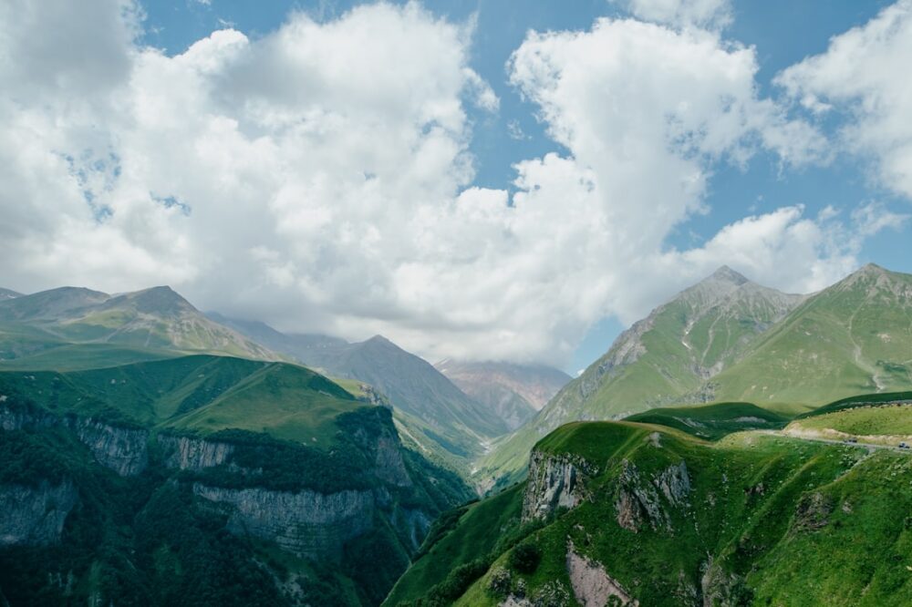 ジョージアの人気都市ガイド