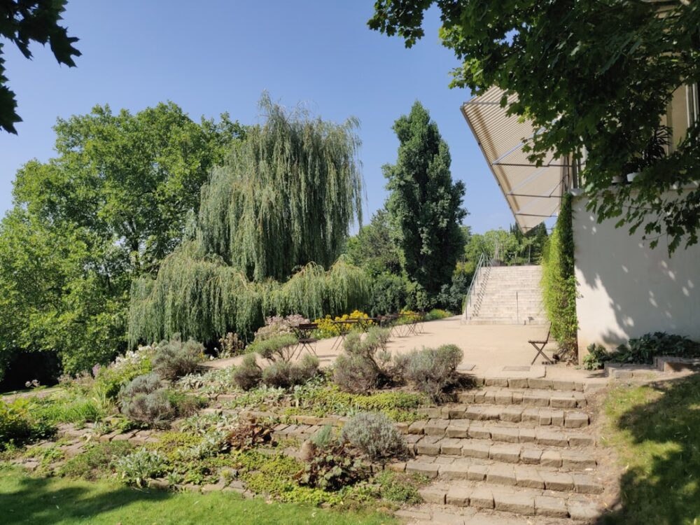 世界遺産ヴィラ・トゥーゲントハット