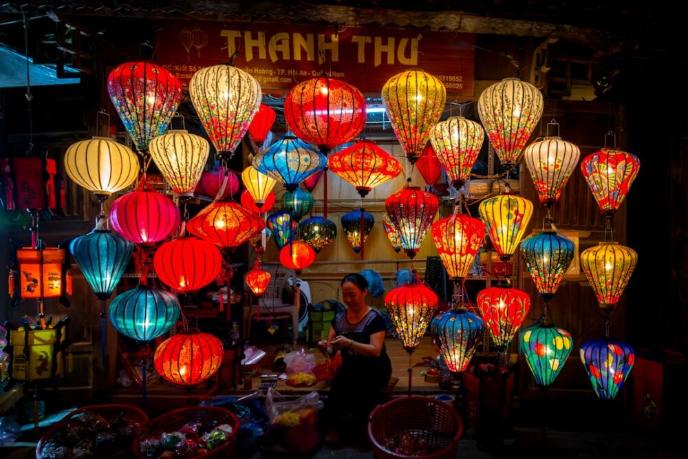 hoi an lantern night vietnam
