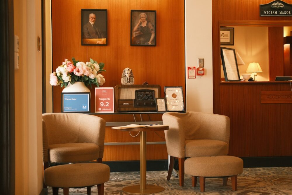 hotel reception lobby check in
