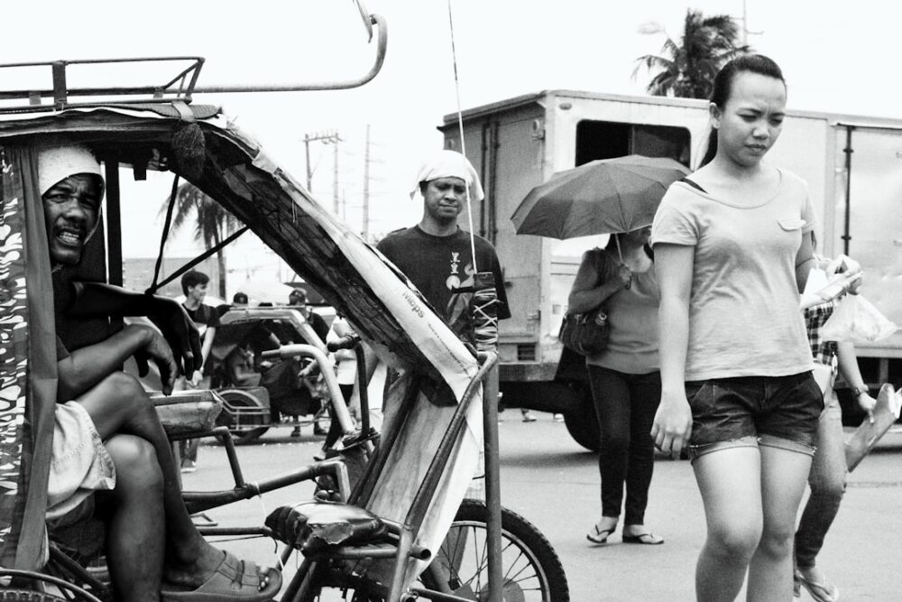 manila philippines crowded street safety