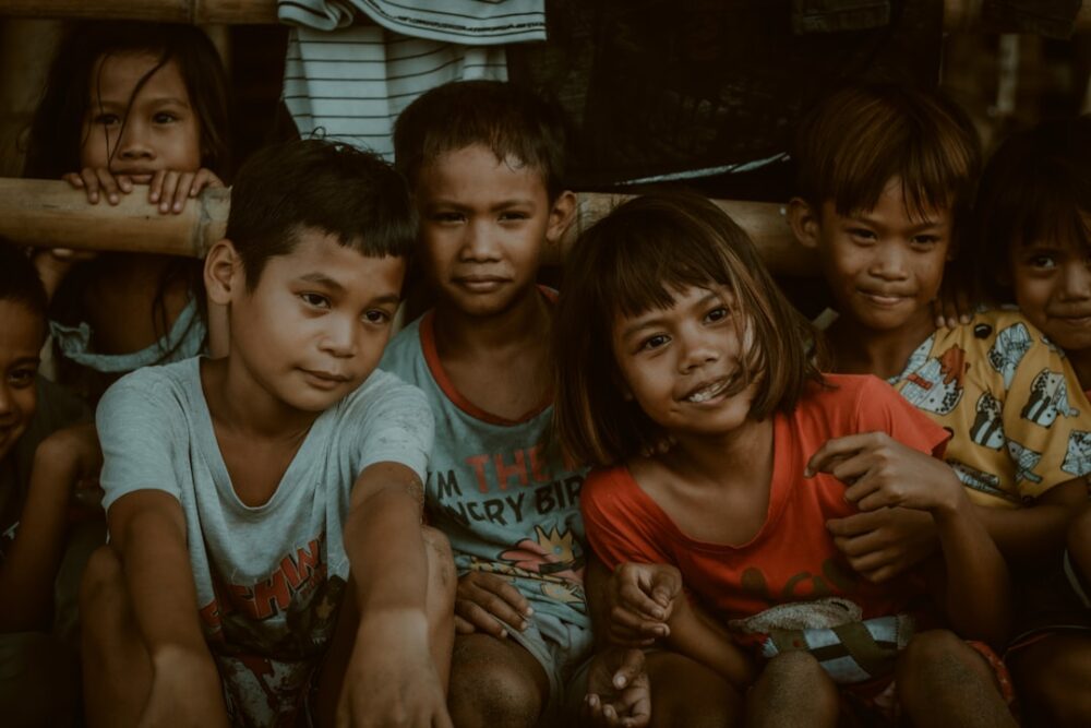 street children begging crowd philippines