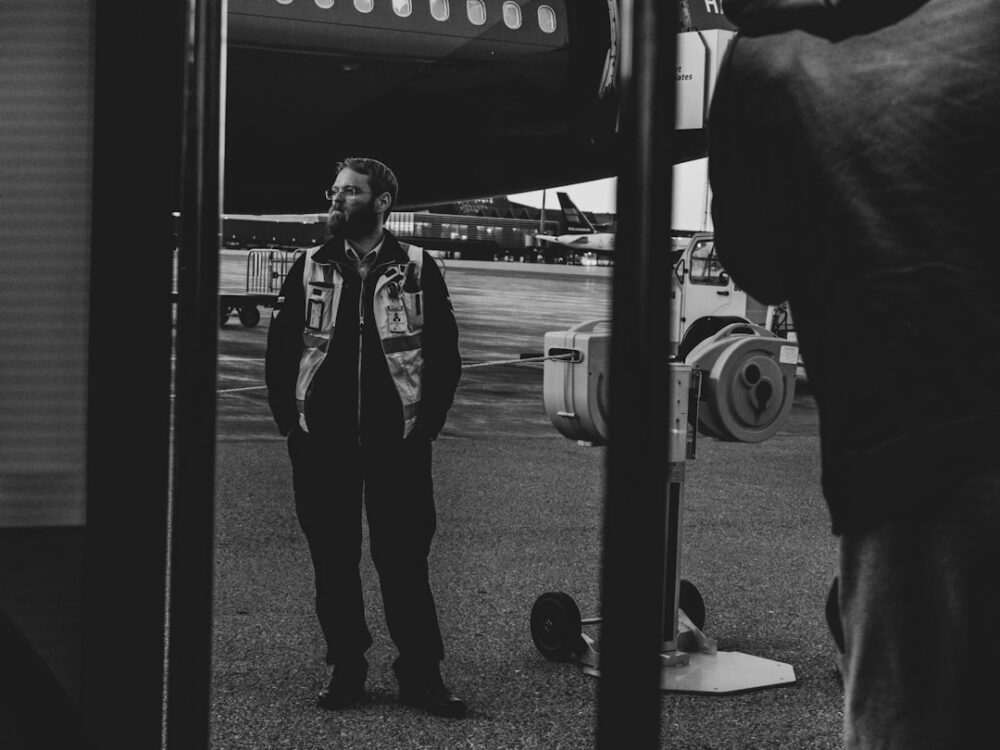 airport businessman traveler suit