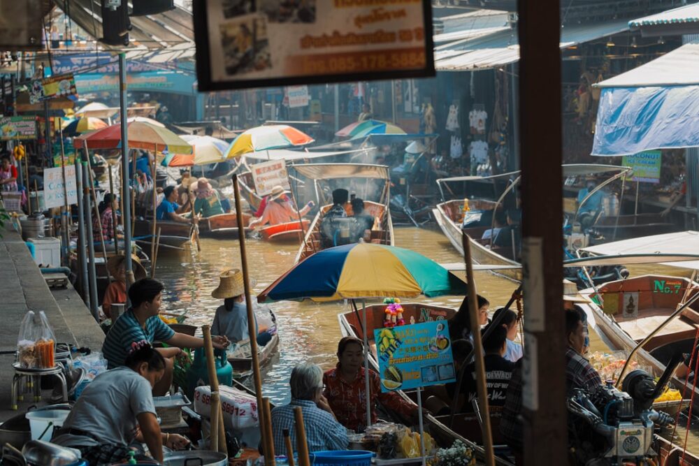 bangkok train crowded market