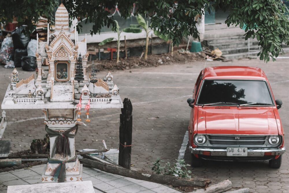 car rental keys handover thailand